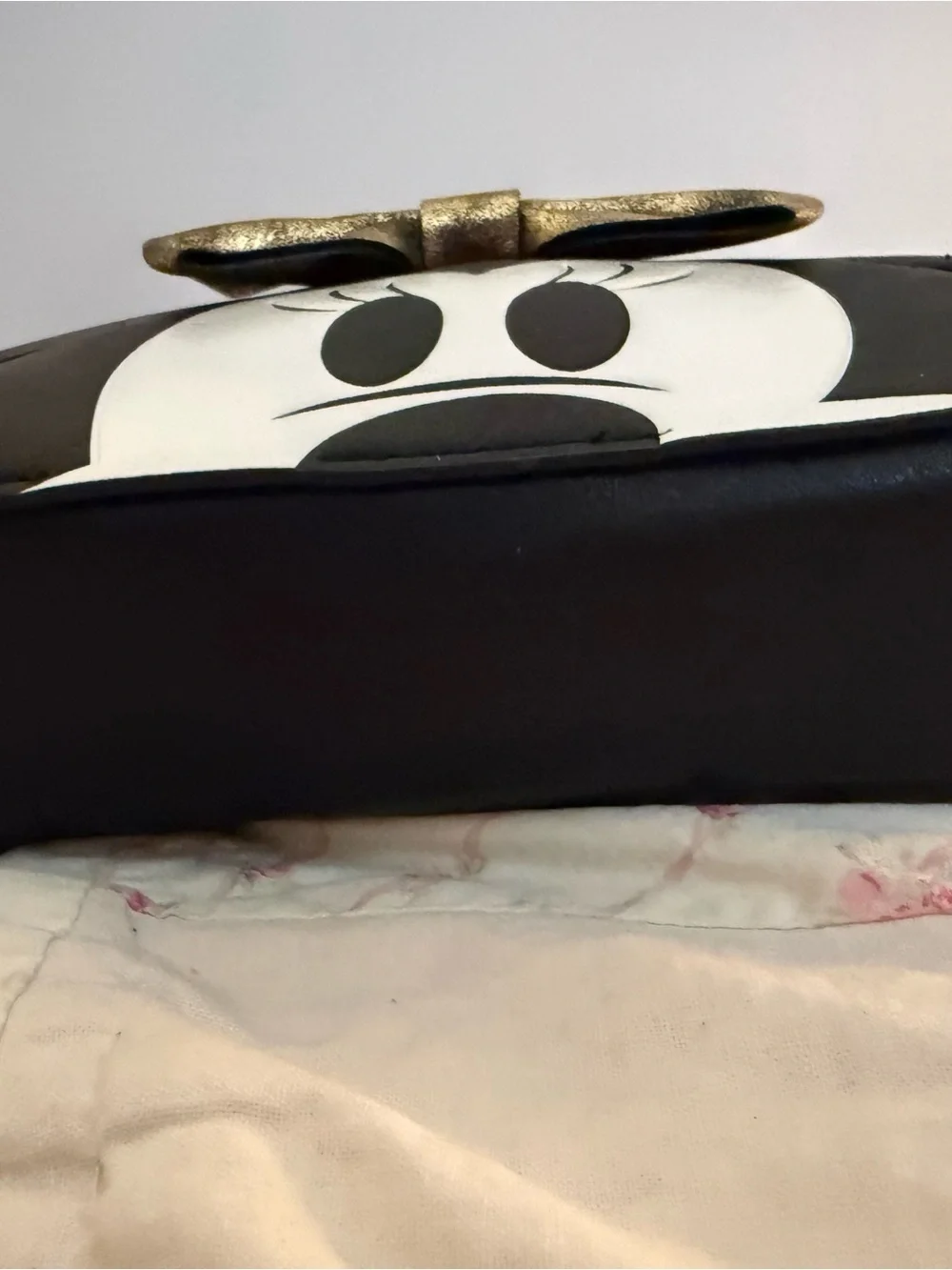 Disney Minnie Mouse Black & Gold Bow Cosmetic Bag/Clutch
